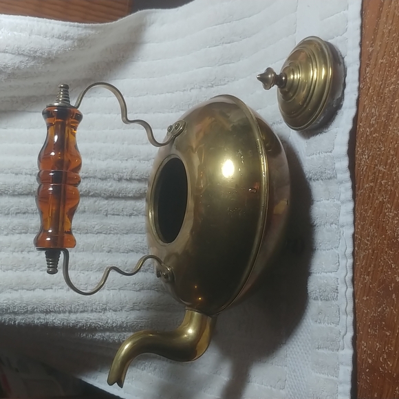 Antique brass kettle. - Picture 5 of 5